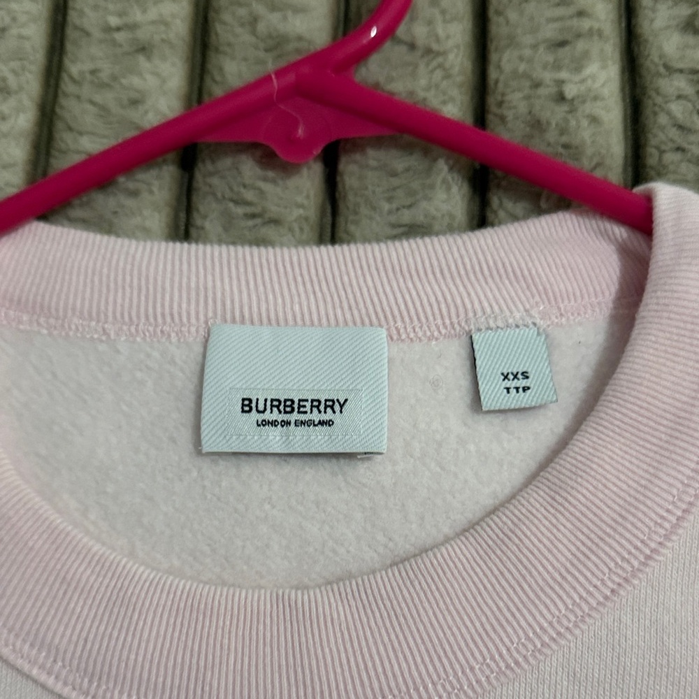 Burberry Blush Pink Crewneck with White Logo - Picture 3 of 4